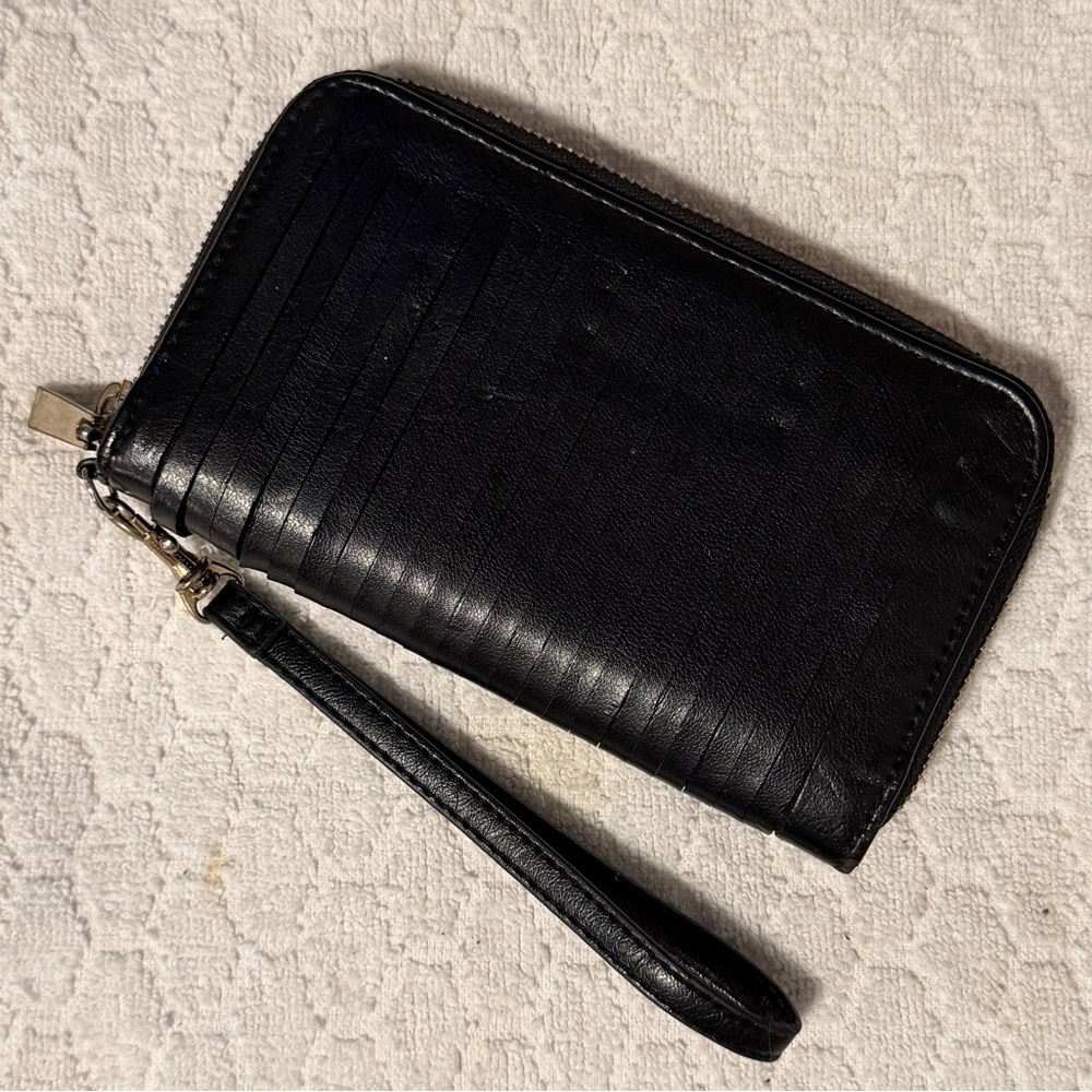Black Wristlet Wallet